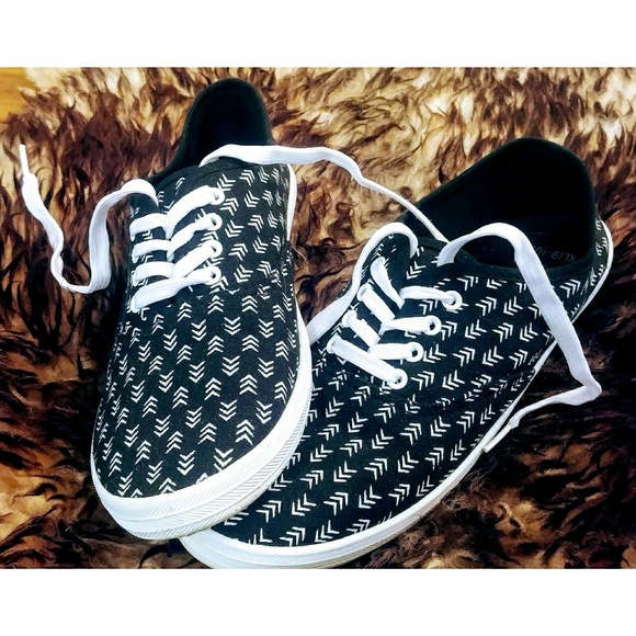 Boho Shoes Sole Mates Chevron Arrow - Picture 2 of 5